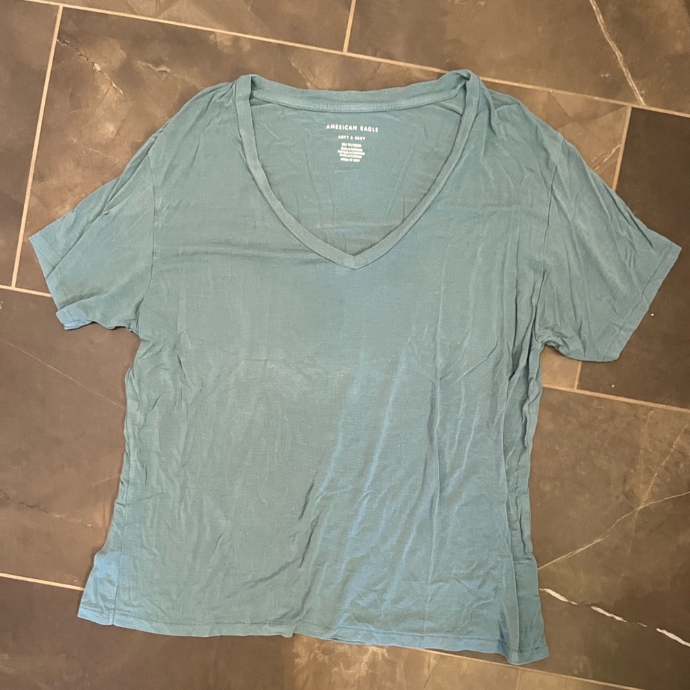 green american eagle tee